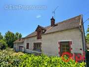Maison à AINAY-LE-VIEIL