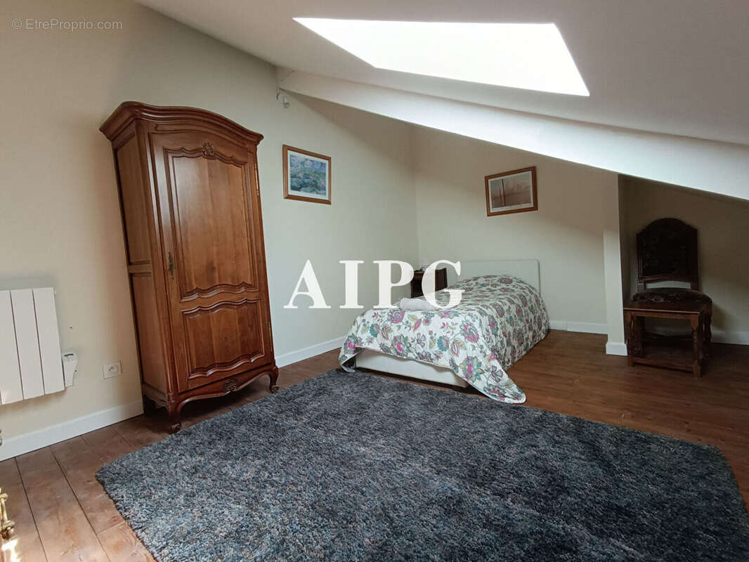 Plussulien, maison avec gîte à vendre - photo 7