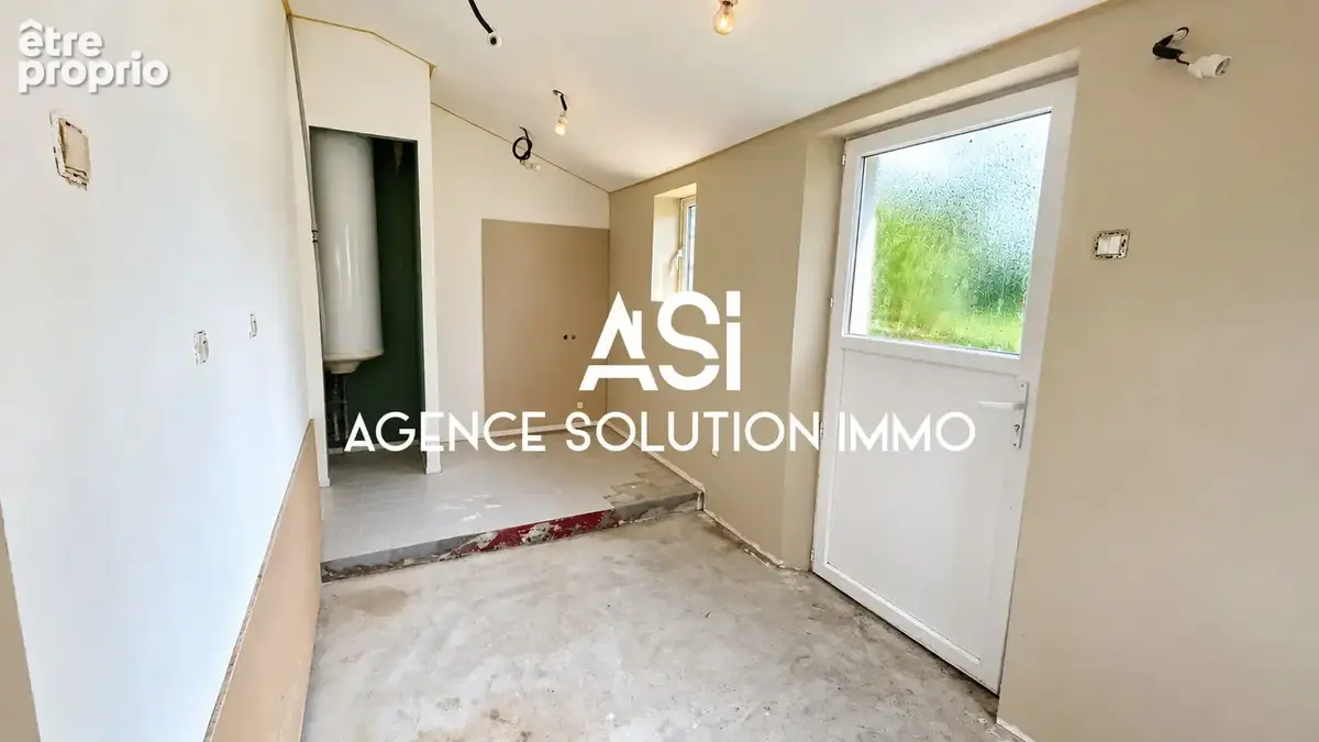 Maison en pierre de 115 m² avec dépendance et terrain de 6 648 m² - photo 5