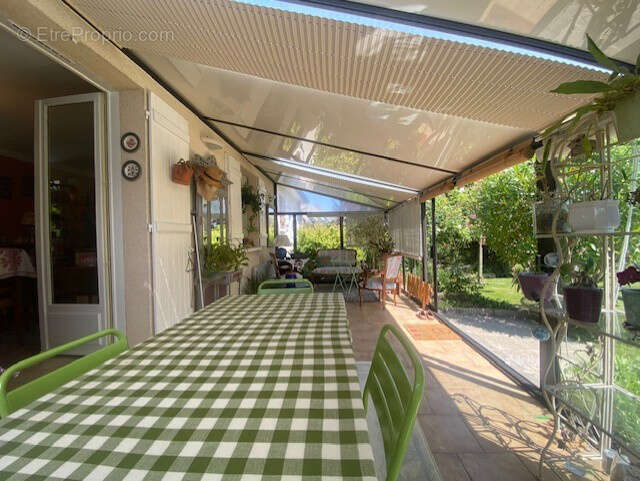 Autre à AGON-COUTAINVILLE