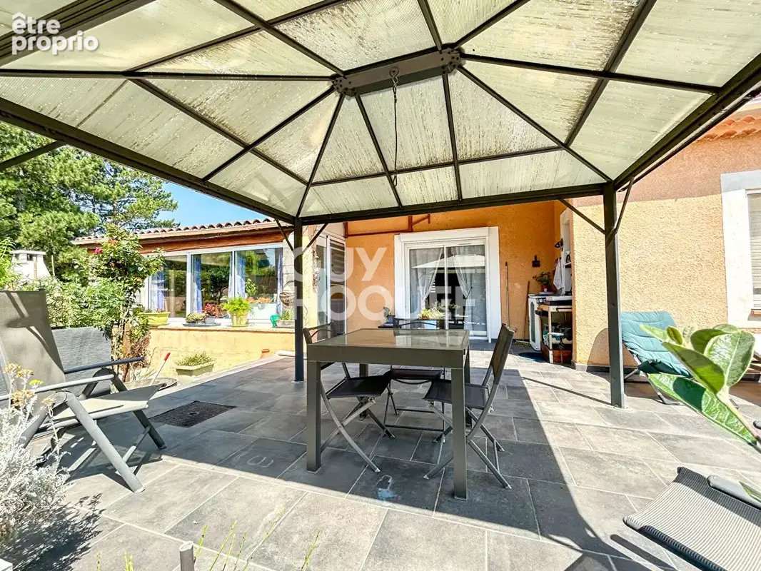 Maison proximite centre-ville a pieds isle sur sorgue 145 m² utilisables - photo 6