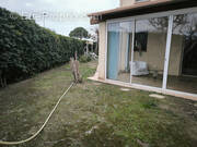 Maison à SAINT-LAURENT-DE-LA-SALANQUE