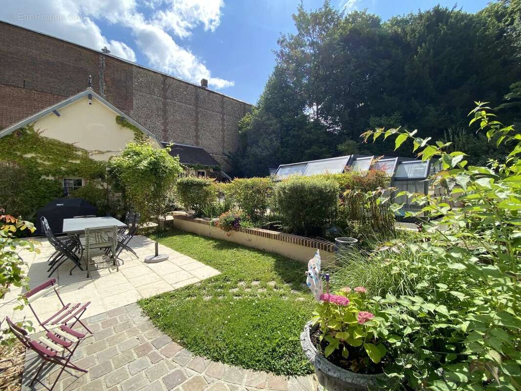 Maison à L&#039;AIGLE