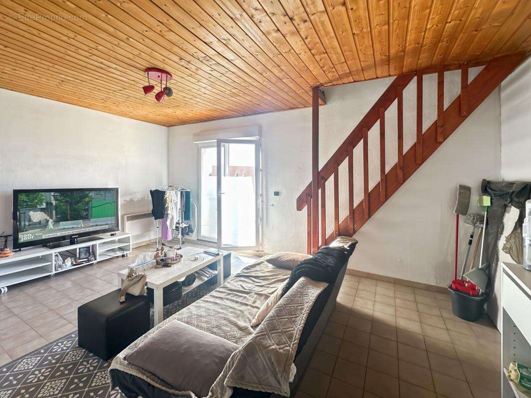 Appartement à SAINT-MARCEL-LES-VALENCE
