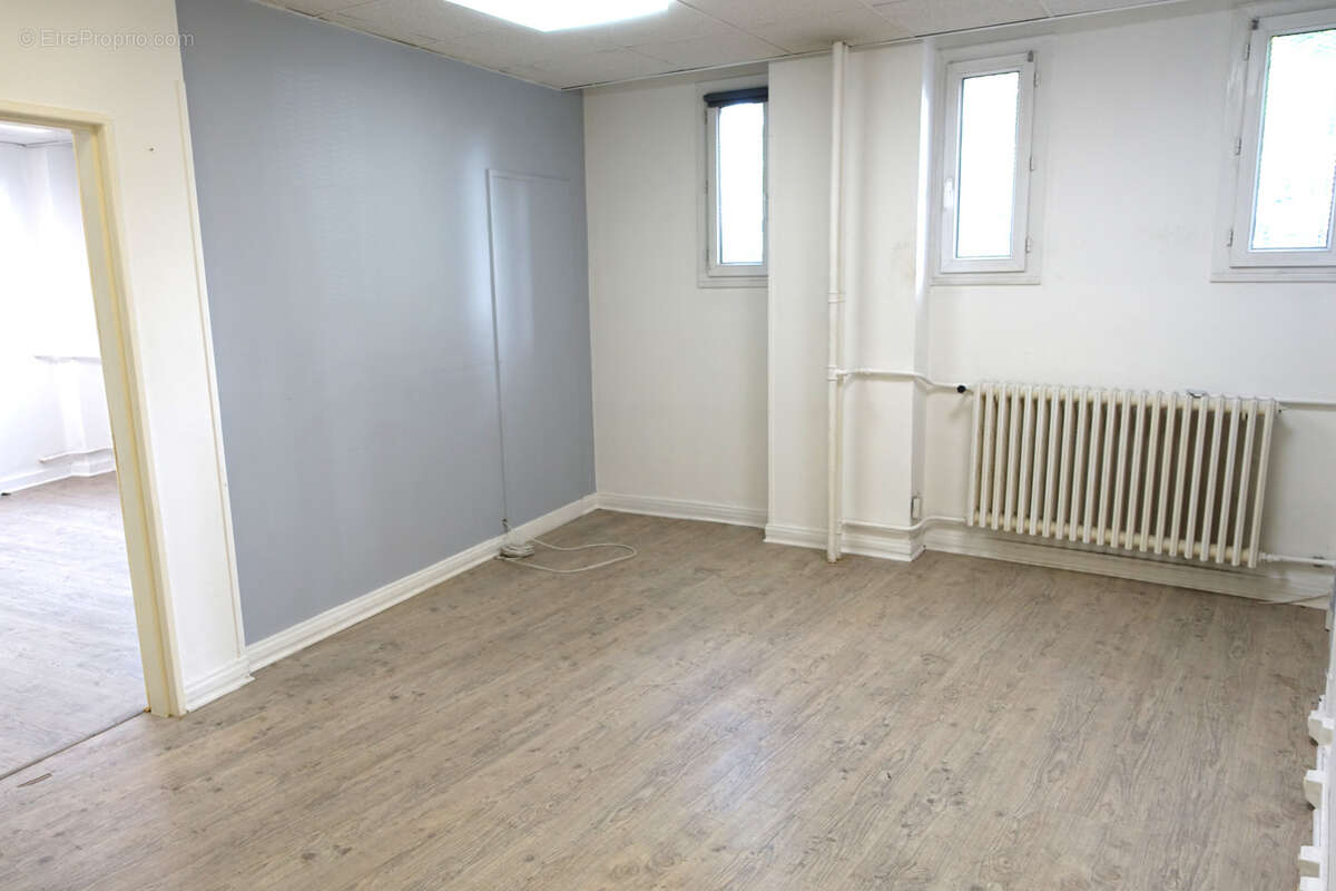 Commerce à PARIS-12E