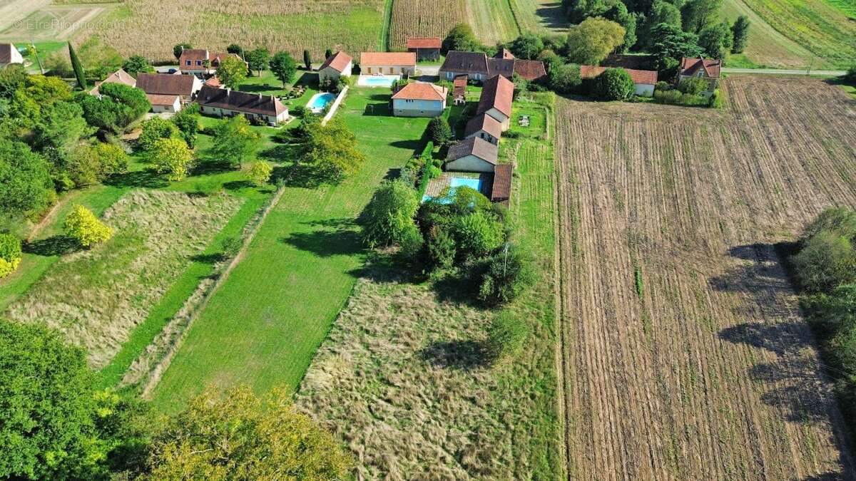 Maison à TREMOLAT
