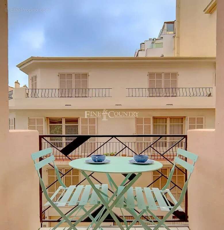 Appartement à CANNES