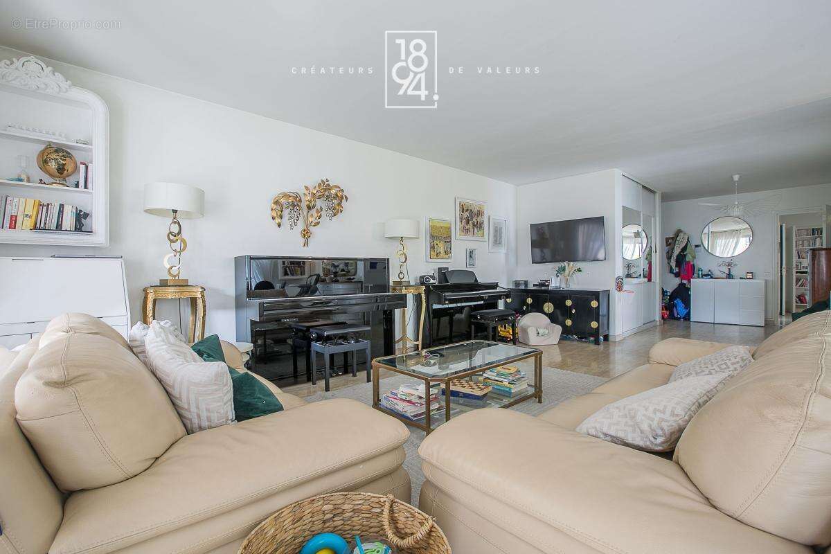 Appartement à MARSEILLE-8E