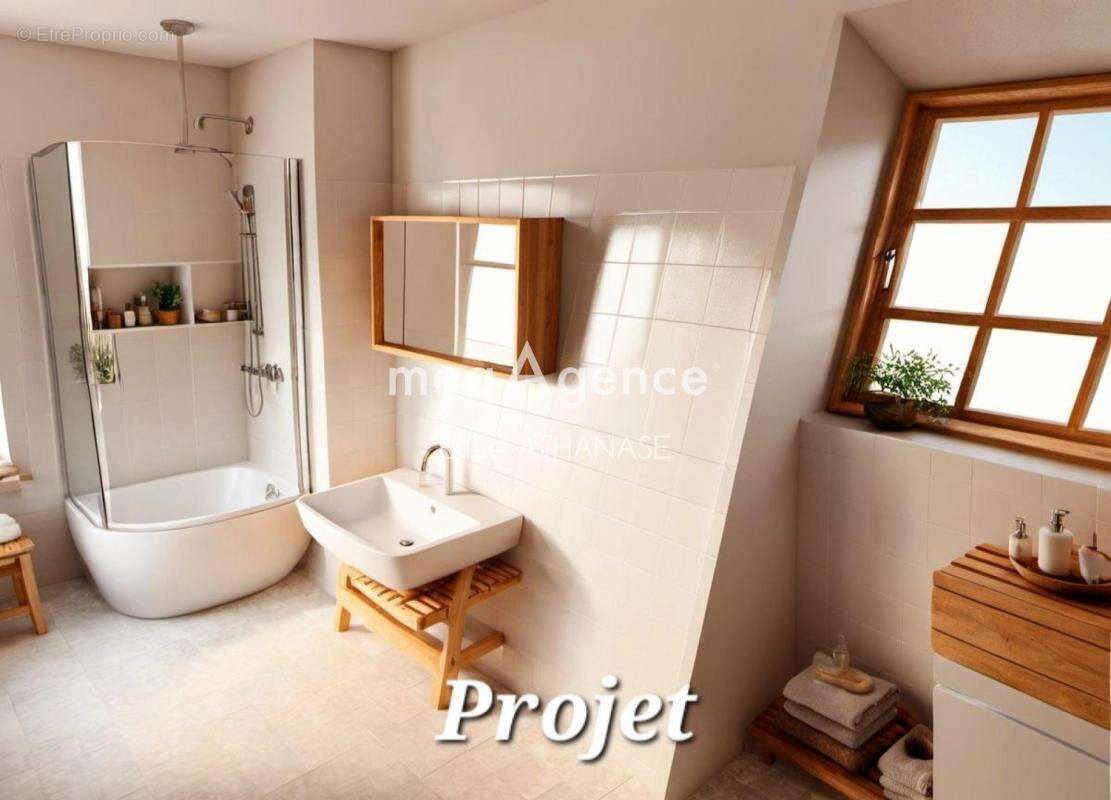 Maison à SAINT-CHRISTOPHE-DES-BOIS