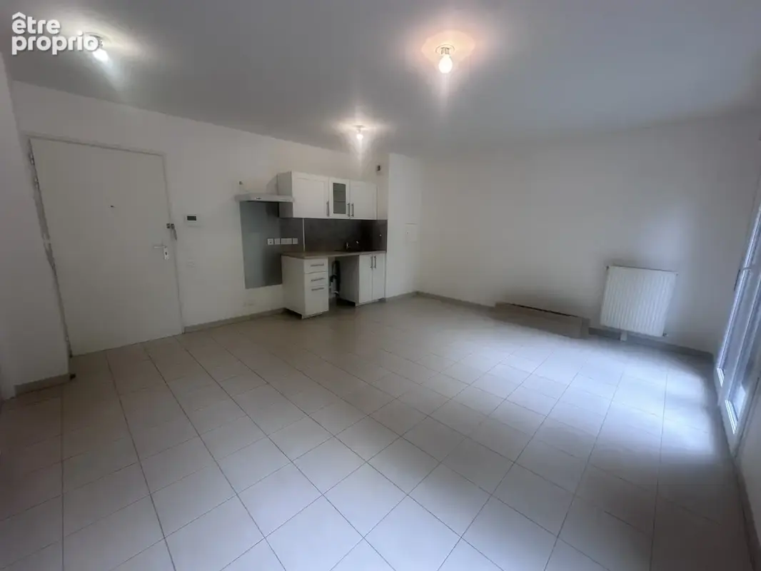T2 41 m2 en excellent état   Résidence récente avec ascenseur   165 000 € FAI - photo 2