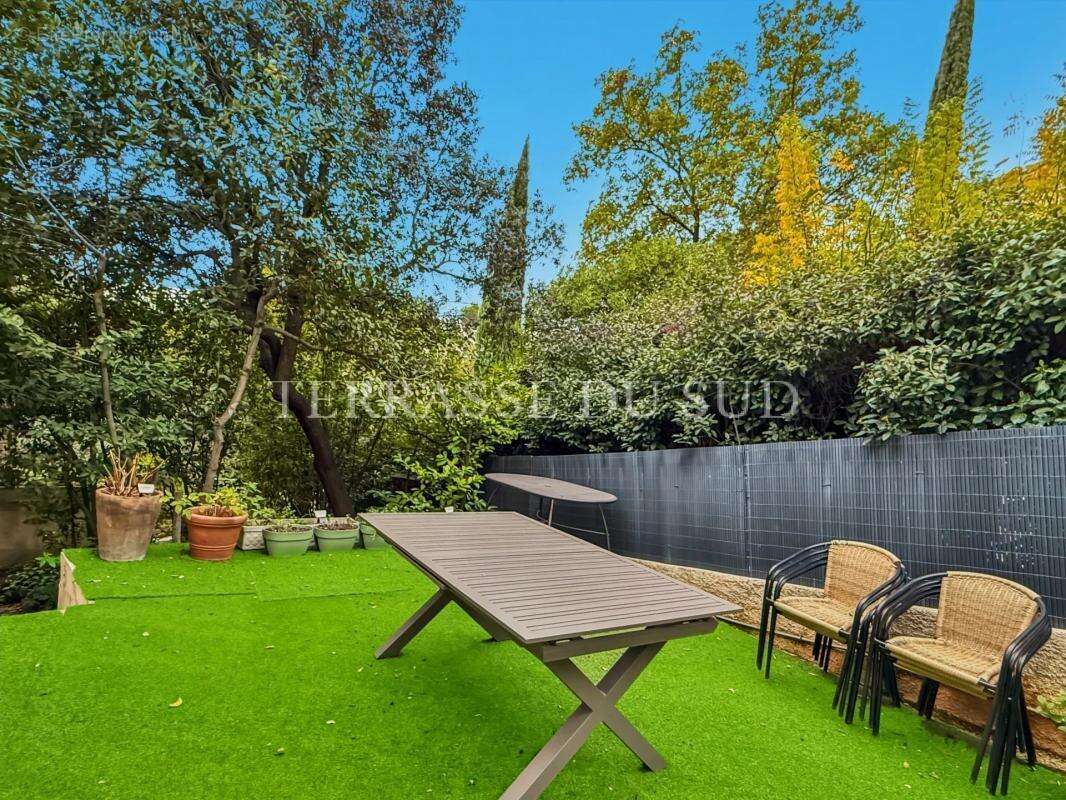 Maison à BOUC-BEL-AIR