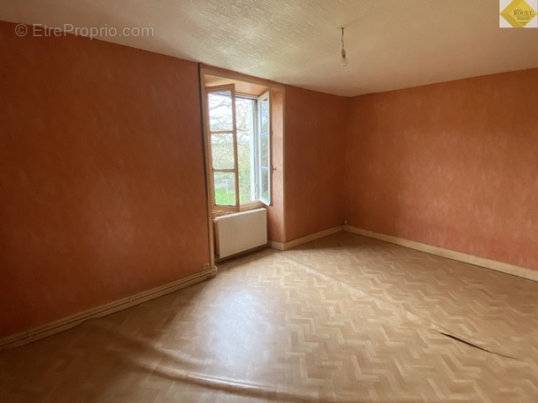 Maison à VICQ-SUR-GARTEMPE