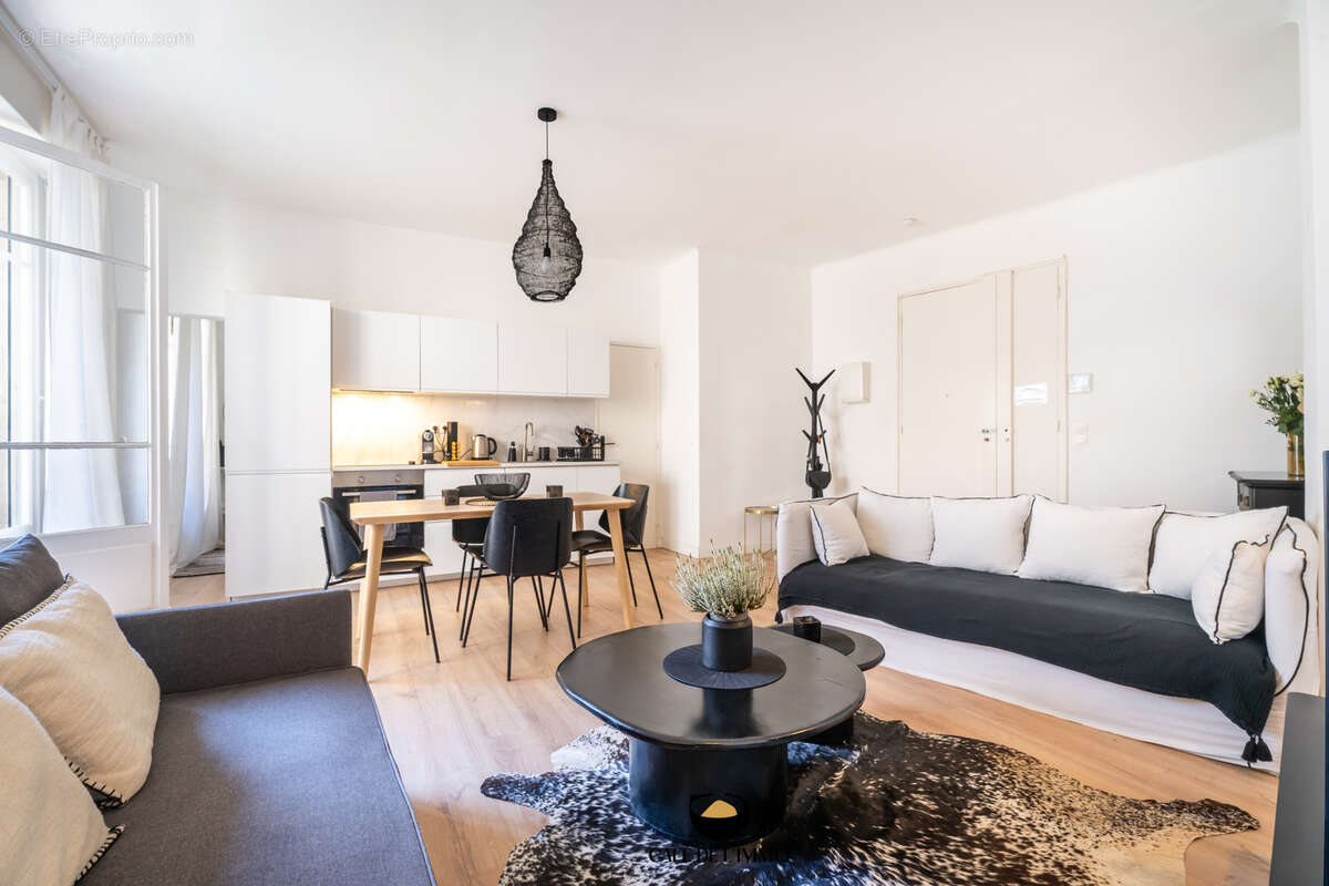 Appartement à MARSEILLE-8E