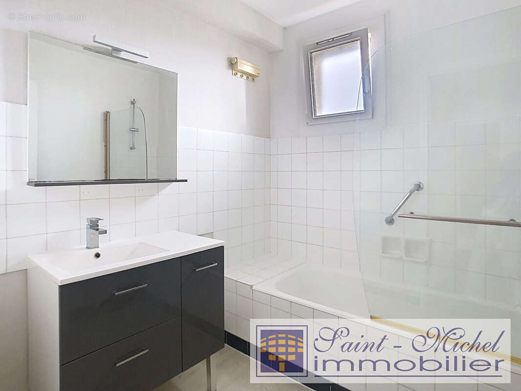 Appartement à QUIMPERLE