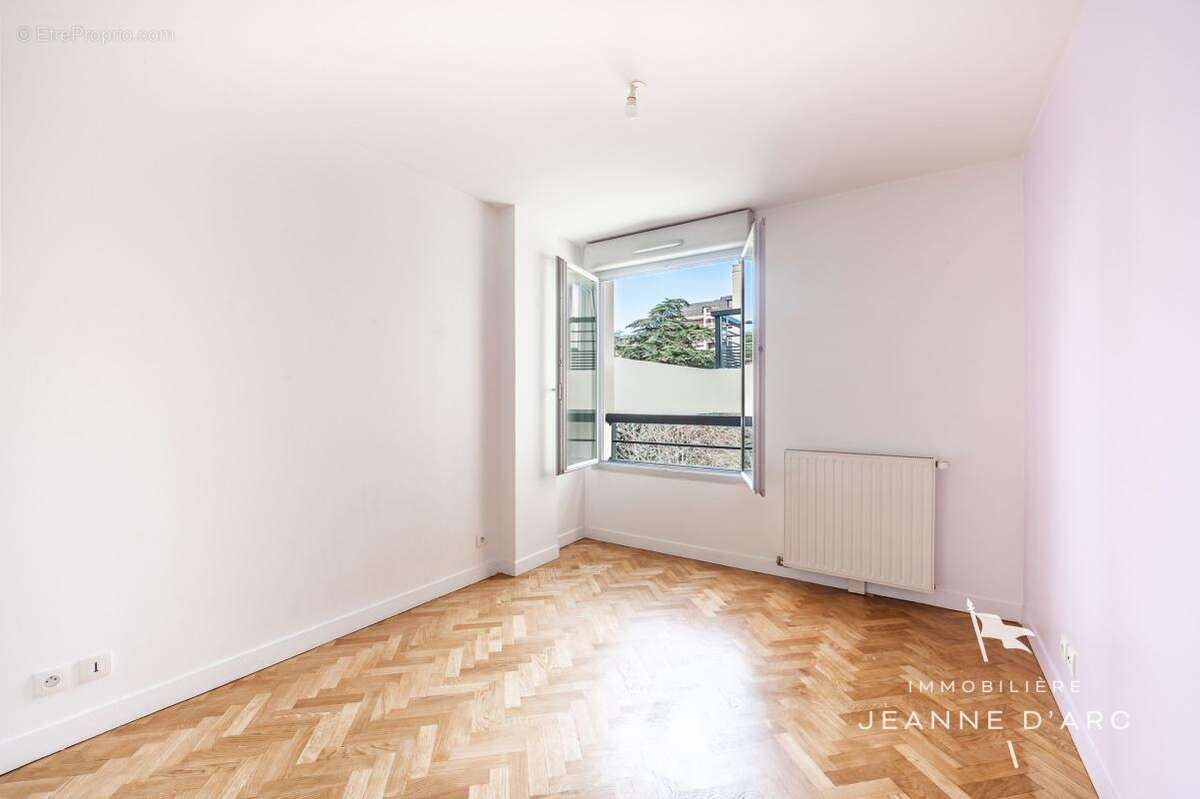 Appartement à VERSAILLES
