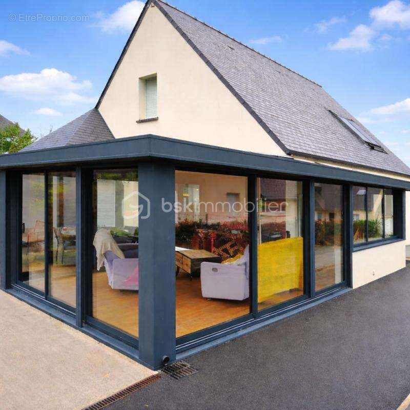 Belle Maison de 159 m2 avec véranda en centre bourg de Laignelet - photo 17