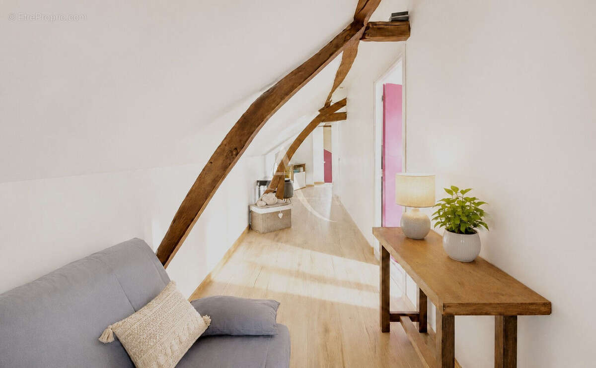 Maison à ETREPAGNY