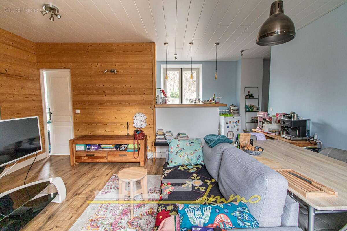 Appartement à SAINT-GERVAIS-LES-BAINS