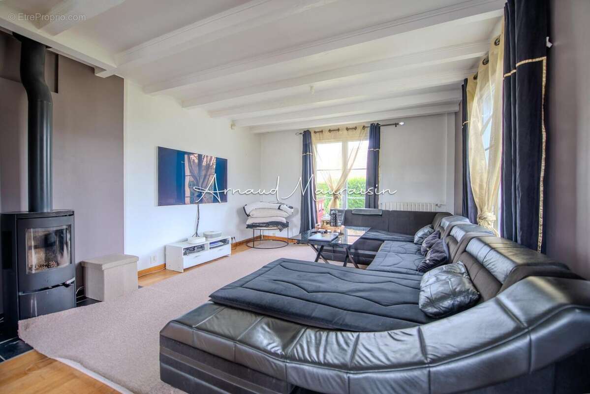 Photo 3 - Maison à LA CHAPELLE-EN-SERVAL