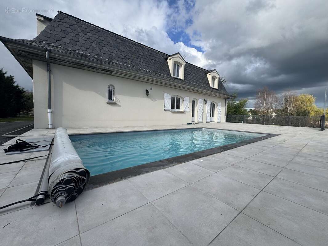 Maison à DOMERAT