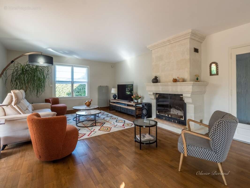 Saumur Château – Maison contemporaine 220 m² – Jardin 997 m² – Coup de cœur familial - photo 7