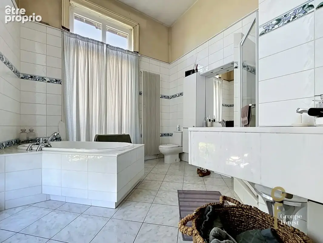 Appartement 6 pièces 214 m² à vendre à Roubaix (59100) - photo 8