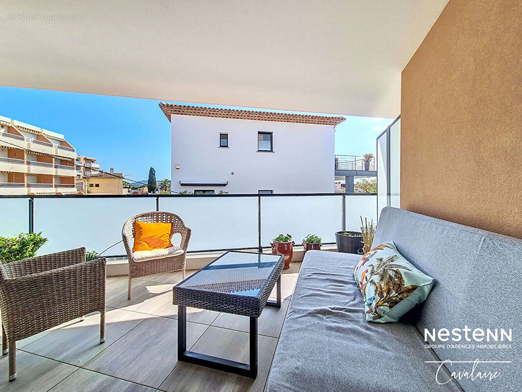 Appartement T3 de 62m2 avec garage à Cavalaire-sur-mer ? Plage à Pied ! - photo 2