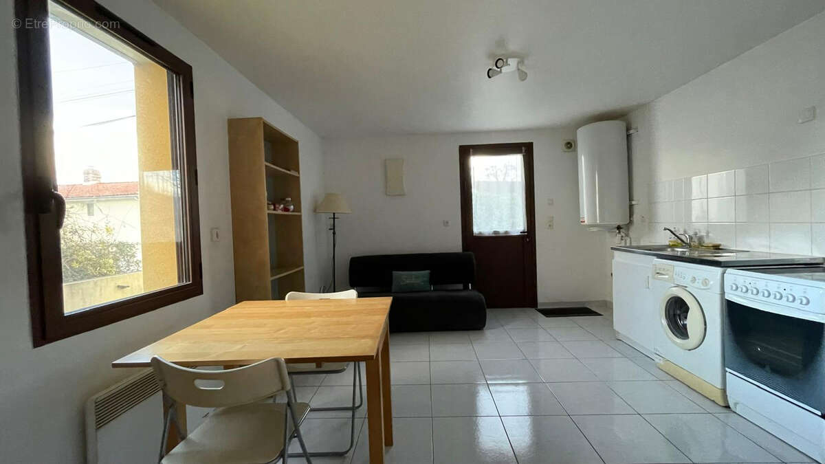 Maison à BOUGUENAIS