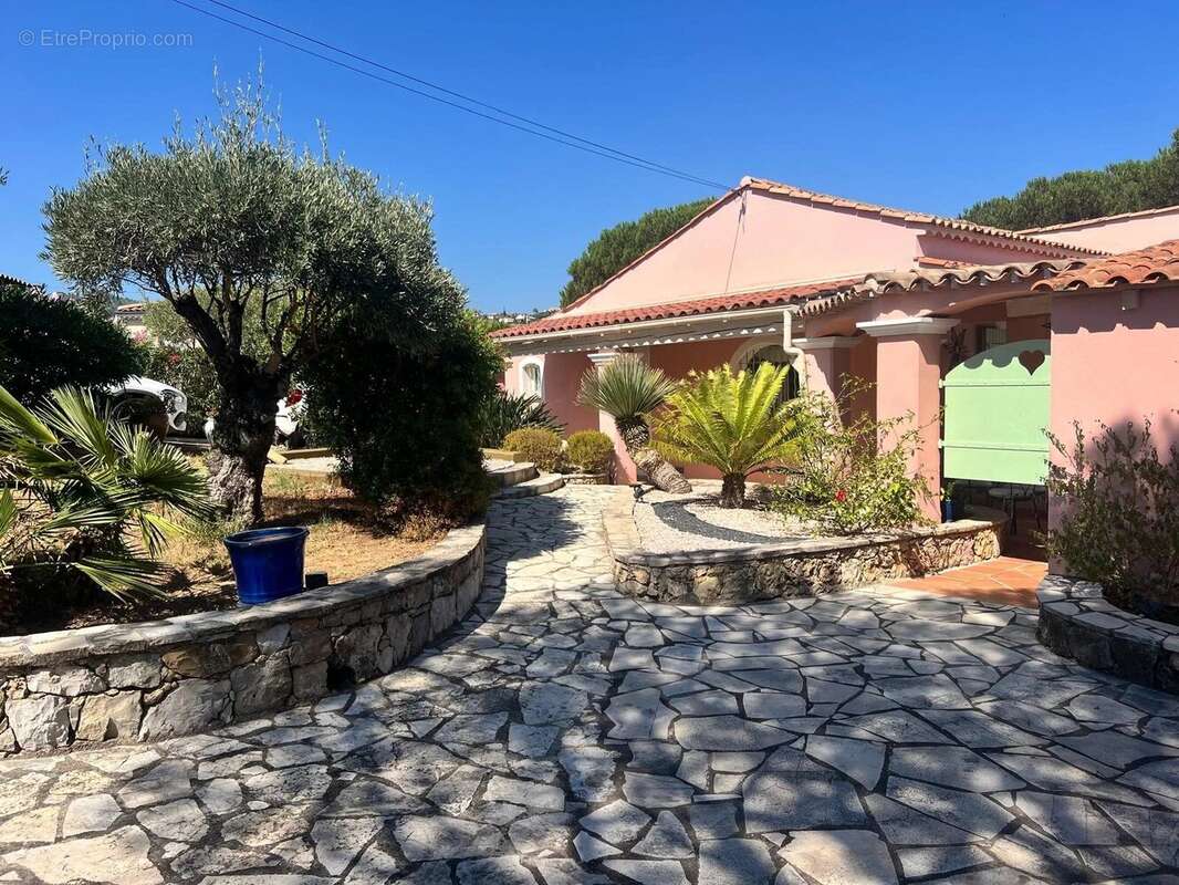 Les Issambres- Villa de charme à 900 m de la mer - photo 13