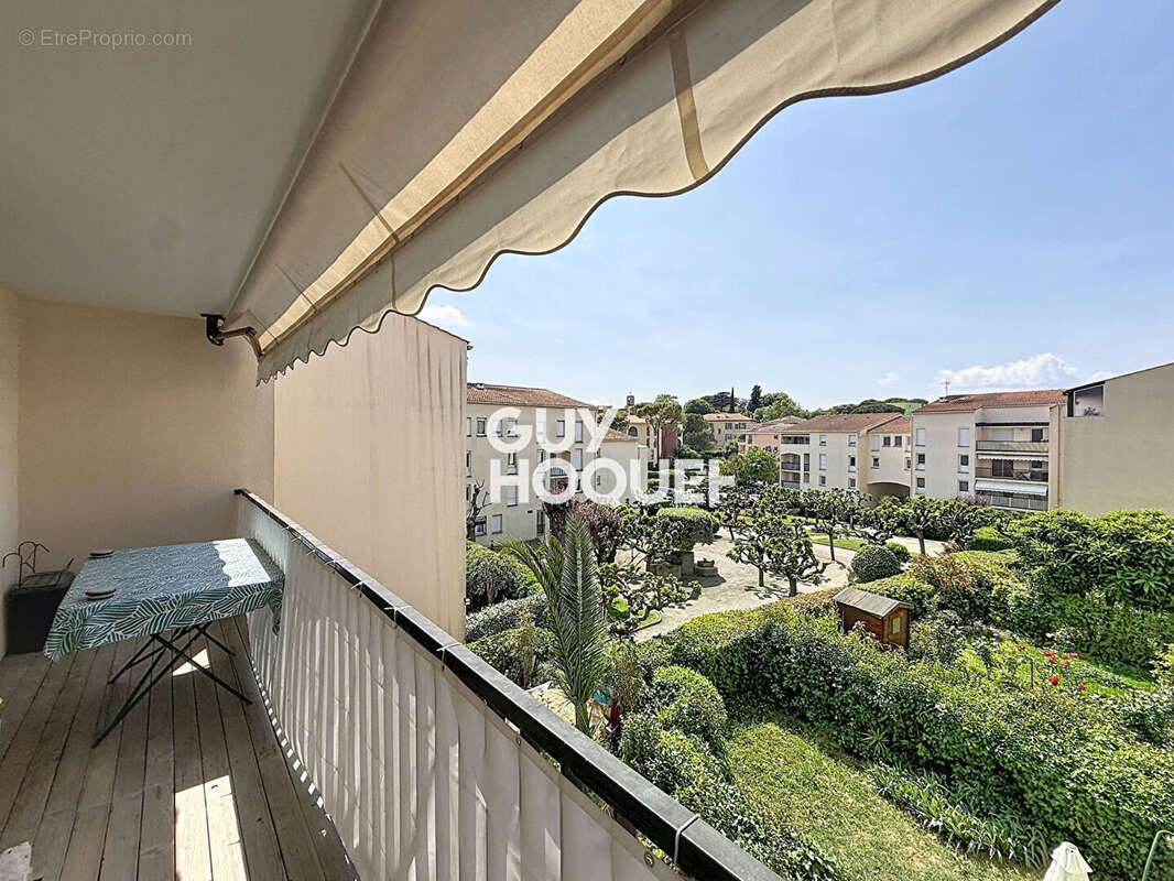 Appartement à MOUANS-SARTOUX