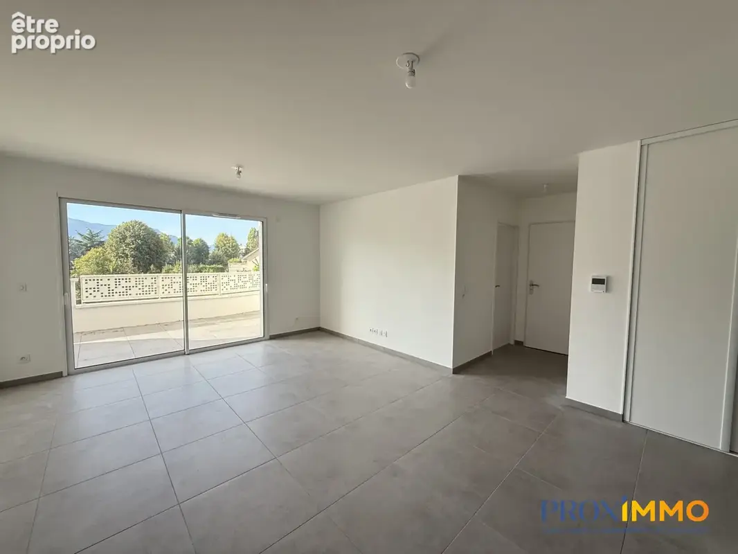 Appartement 2 pièces 47 m² à vendre à Voiron (38500) - photo 3