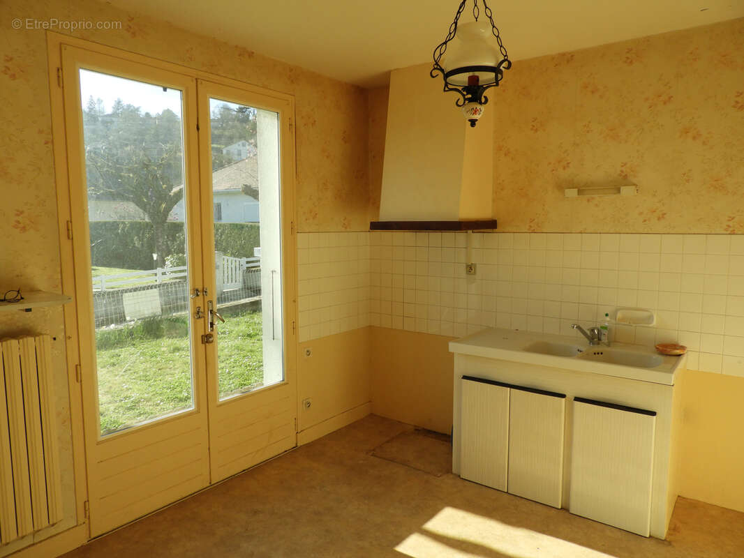 Maison à VILLEFRANCHE-DE-ROUERGUE