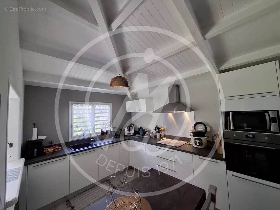A vendre *bien rare ! maison type f4  au lamentin - photo 2