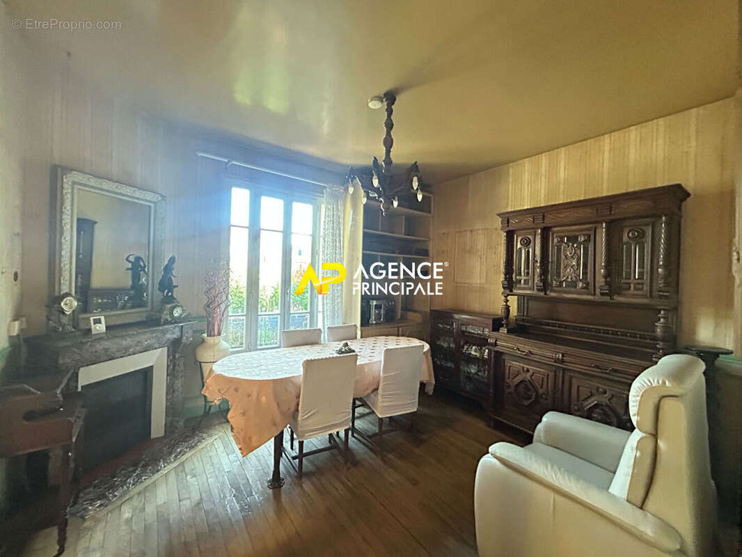 Bezons _ secteur des chenes_ maison - photo 14