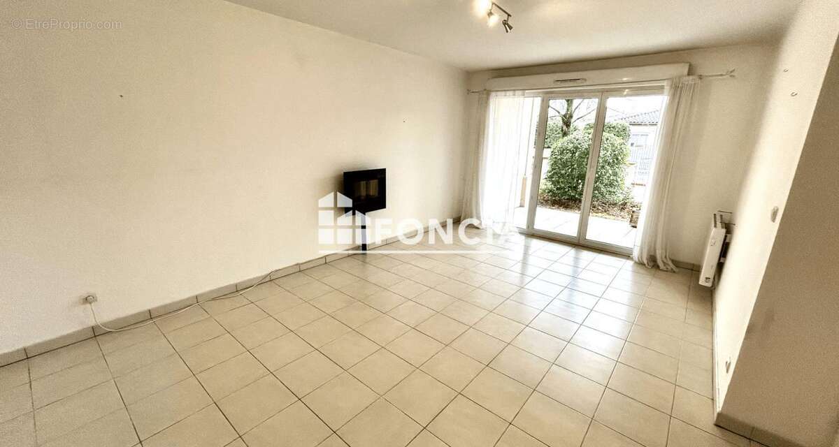 Appartement à ESCALQUENS