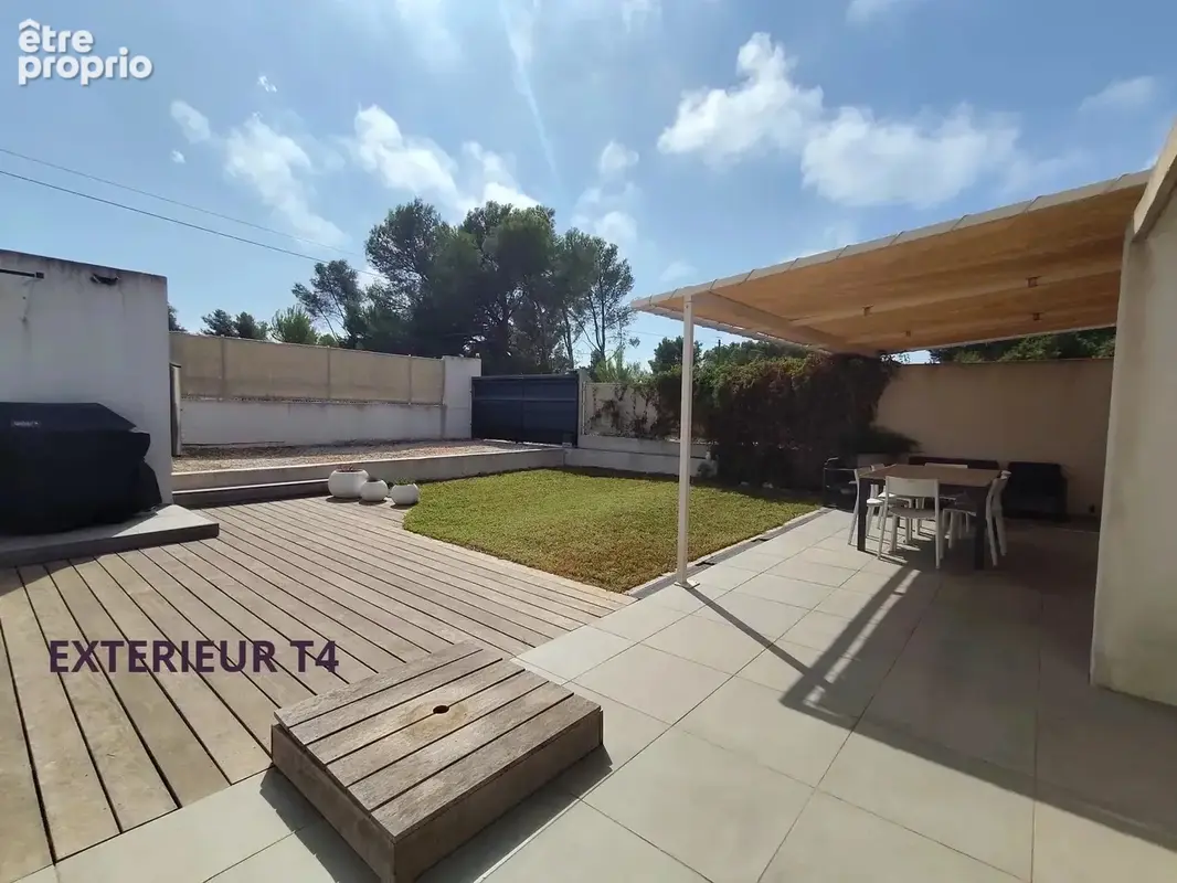 Martigues – Propriété de charme rénovée avec 2 maisons, grand jardin et dépendance - photo 16