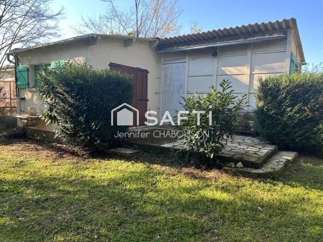 Photo 1 - Terrain à VOUNEUIL-SUR-VIENNE