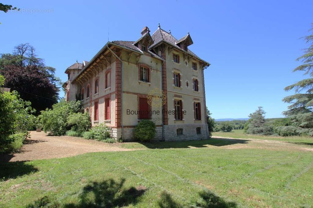 Maison à TOURNUS