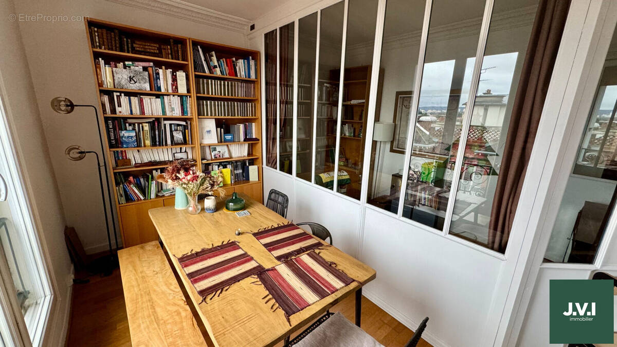 Appartement à ENGHIEN-LES-BAINS