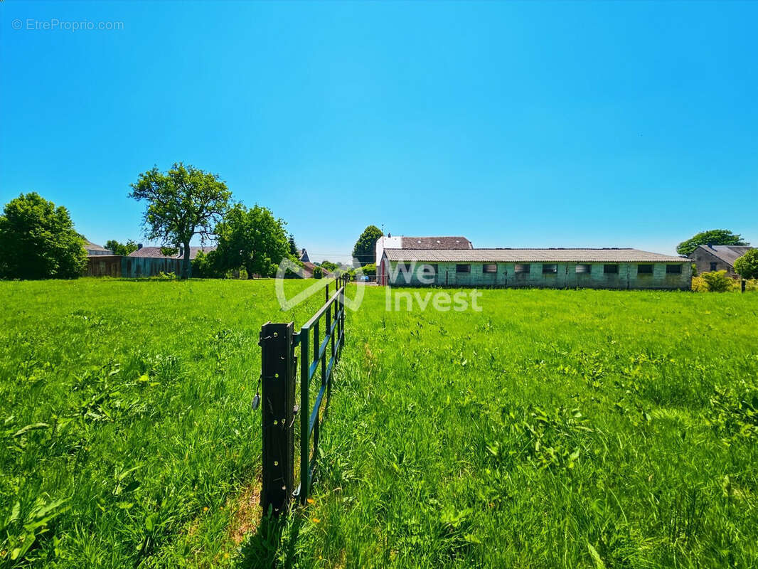 Maison à TAILLETTE