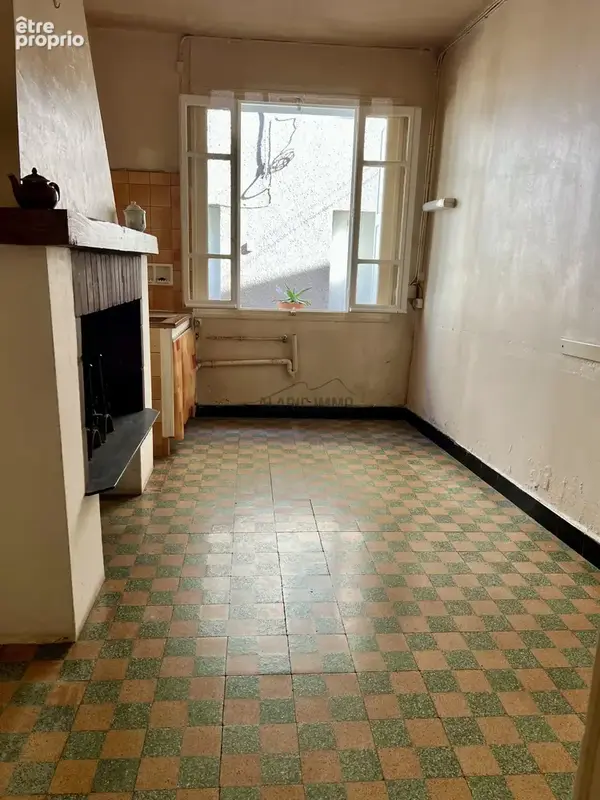 Maison de village 4 chambres avec beau terrain sans vis à vis à 60 mètres - photo 4