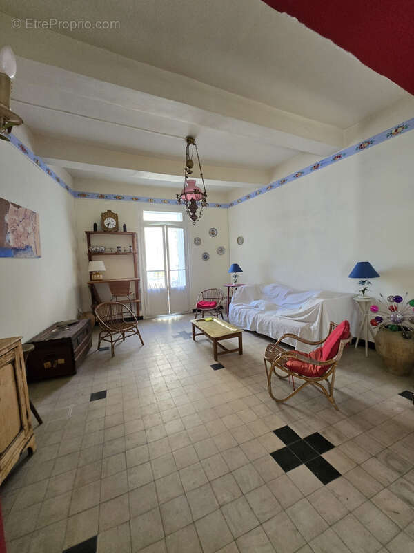 Appartement à ABEILHAN