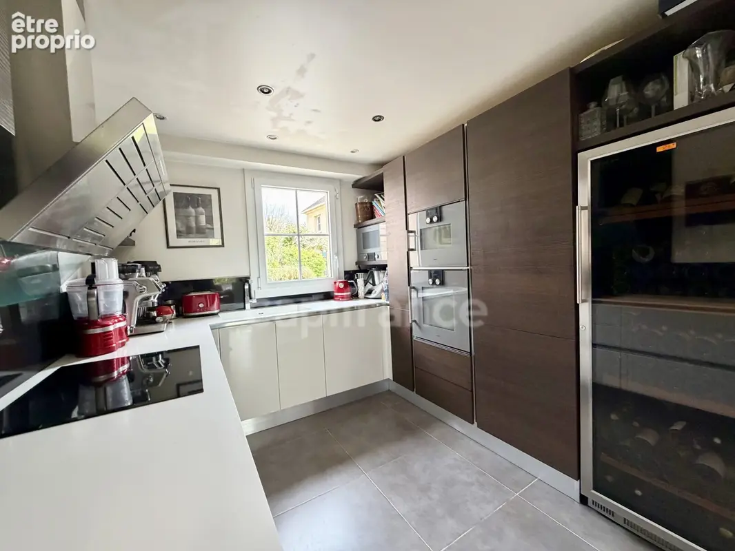 Maison familiale de 164 m² - 4 chambres - Port Cergy - photo 8