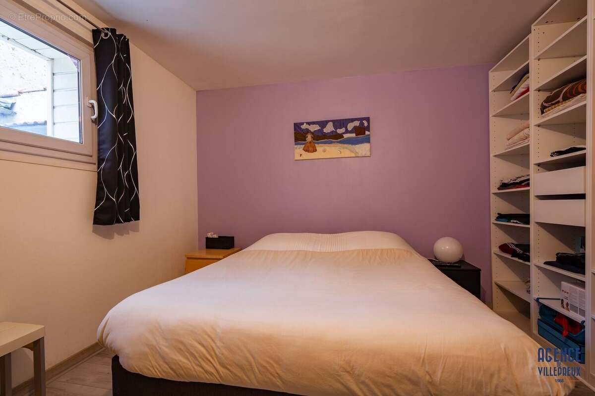 Maison à LES CLAYES-SOUS-BOIS