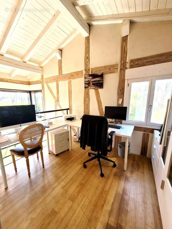 Maison à SAINT-SULPICE