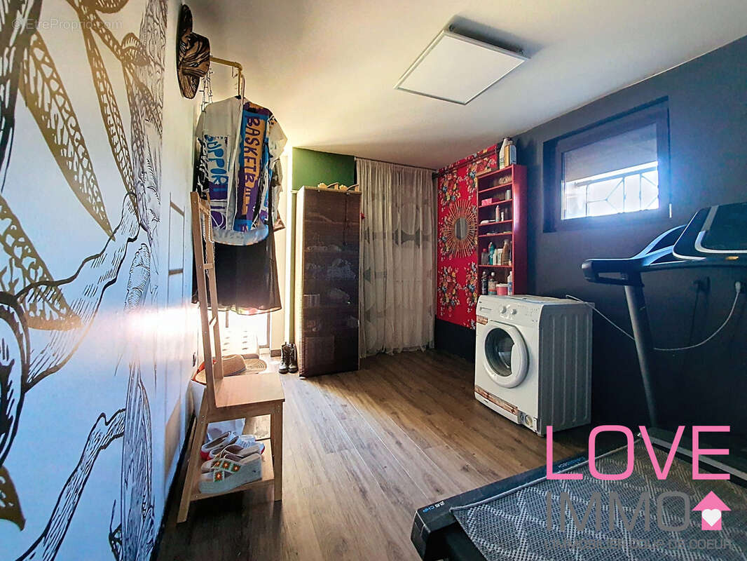 Maison à LA TOUR-DU-PIN