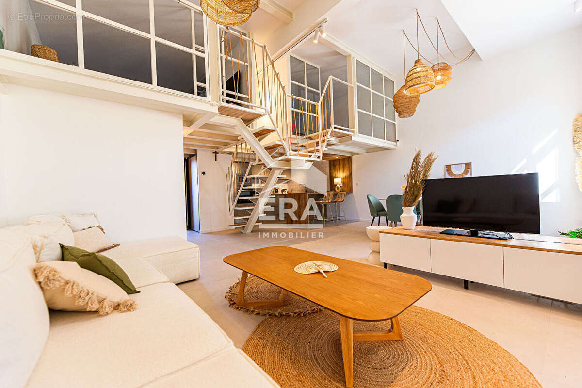 Appartement à PEYMEINADE