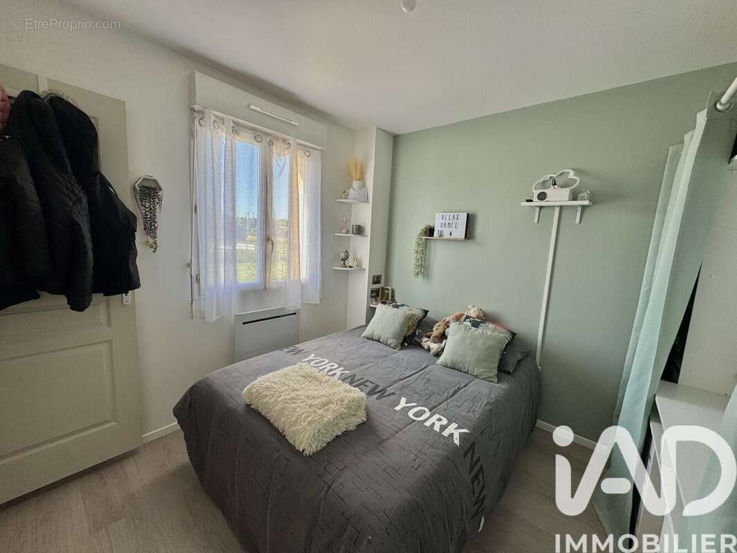 Photo 8 - Maison à MAURECOURT