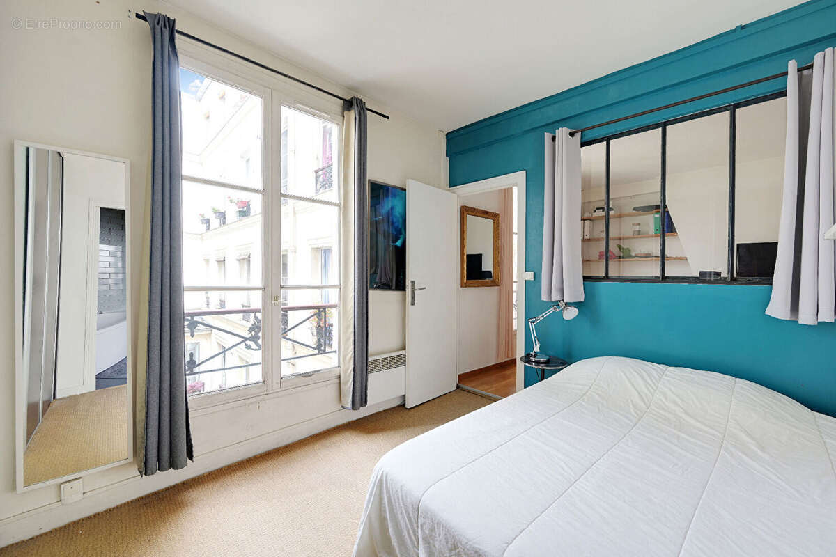 Appartement à PARIS-10E