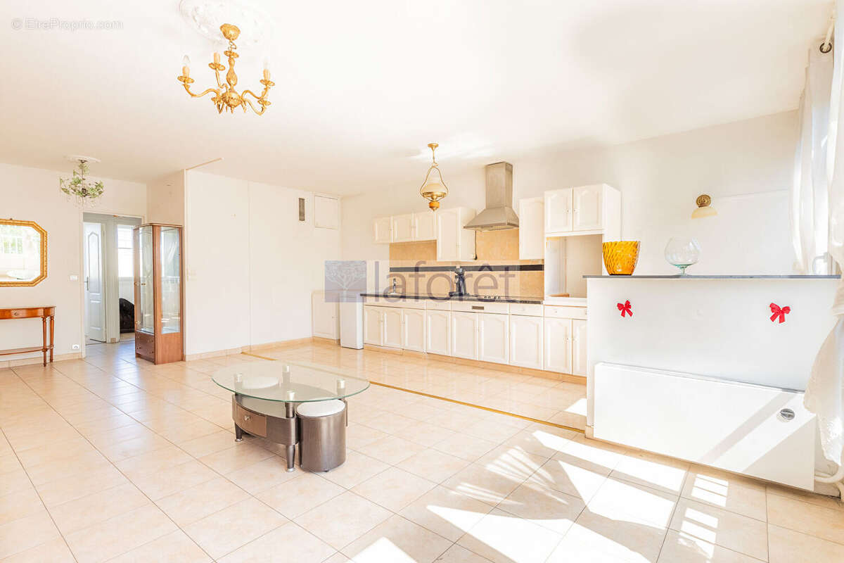 Appartement Longjumeau 3 pièce(s) 63 m2 - photo 6